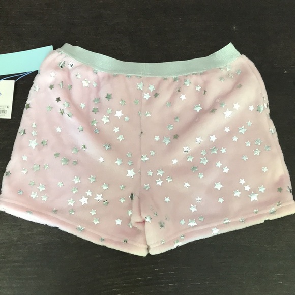 Pink fuzzy sleeping shorts with silver stars - Picture 7 of 9